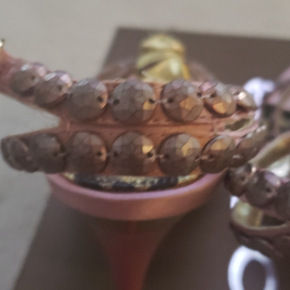 Stiletto shoes - Picture 10 of 11